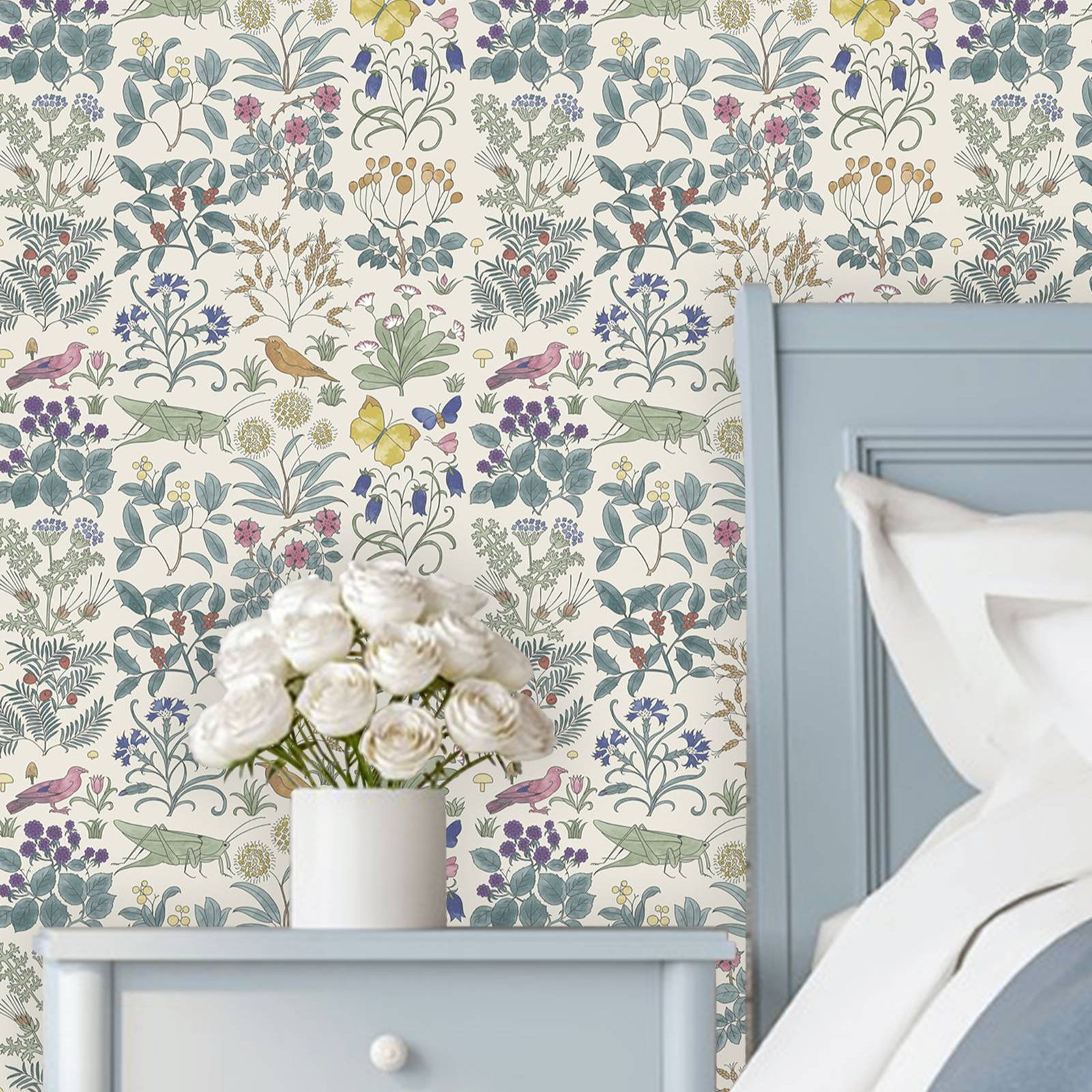 Apothecary's Garden Wallpaper  - Herbal Wallpaper recension och pris